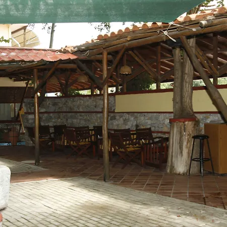 Lydia Отель Krinidhes