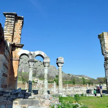 Lydia Отель Krinidhes